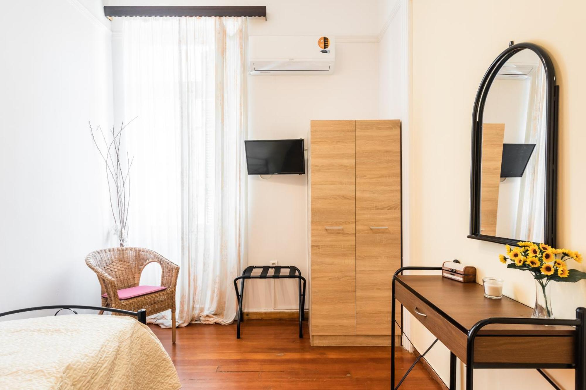 Alegria Simple Economy Rooms Athens Exterior photo
