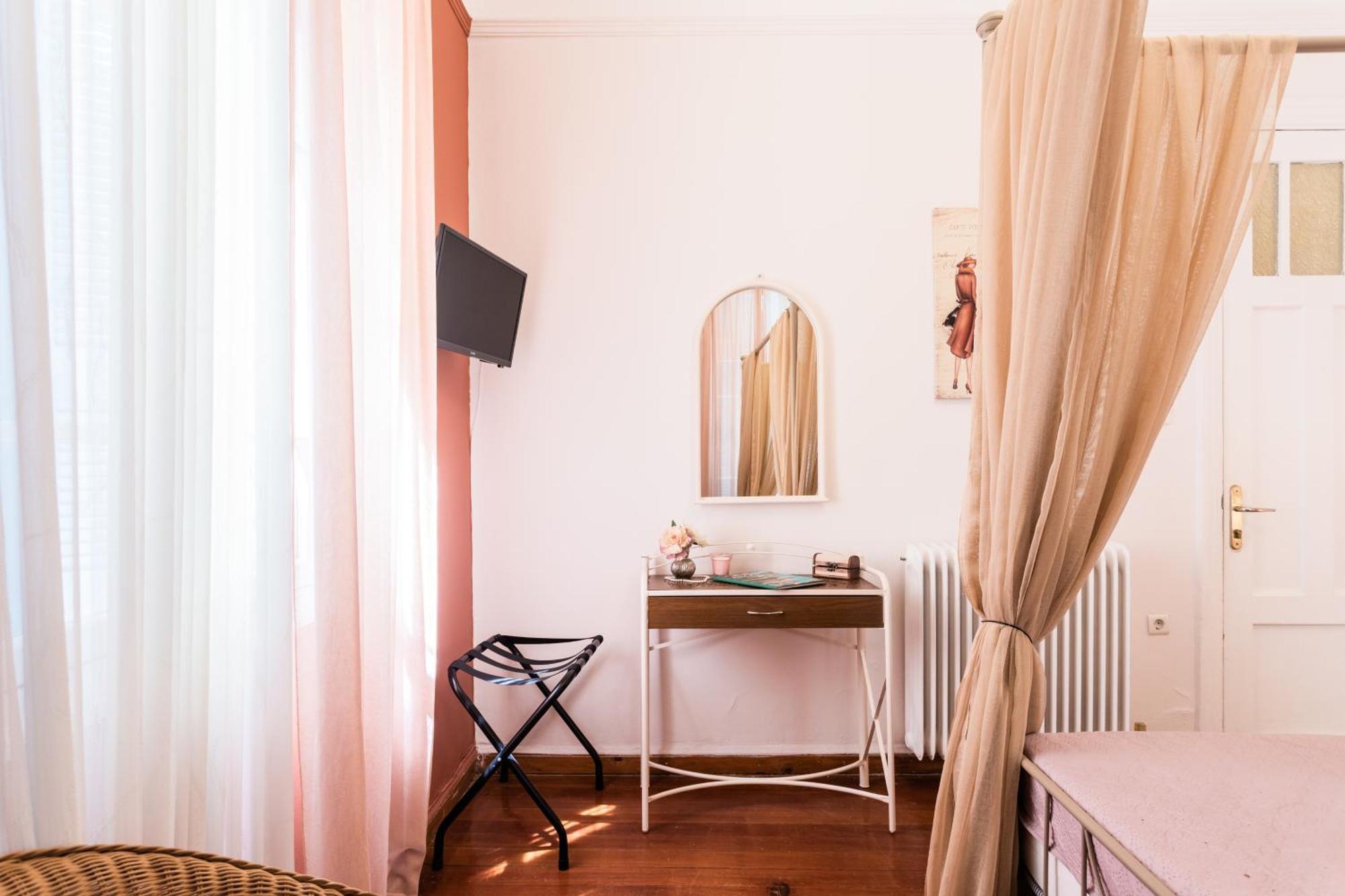 Alegria Simple Economy Rooms Athens Exterior photo