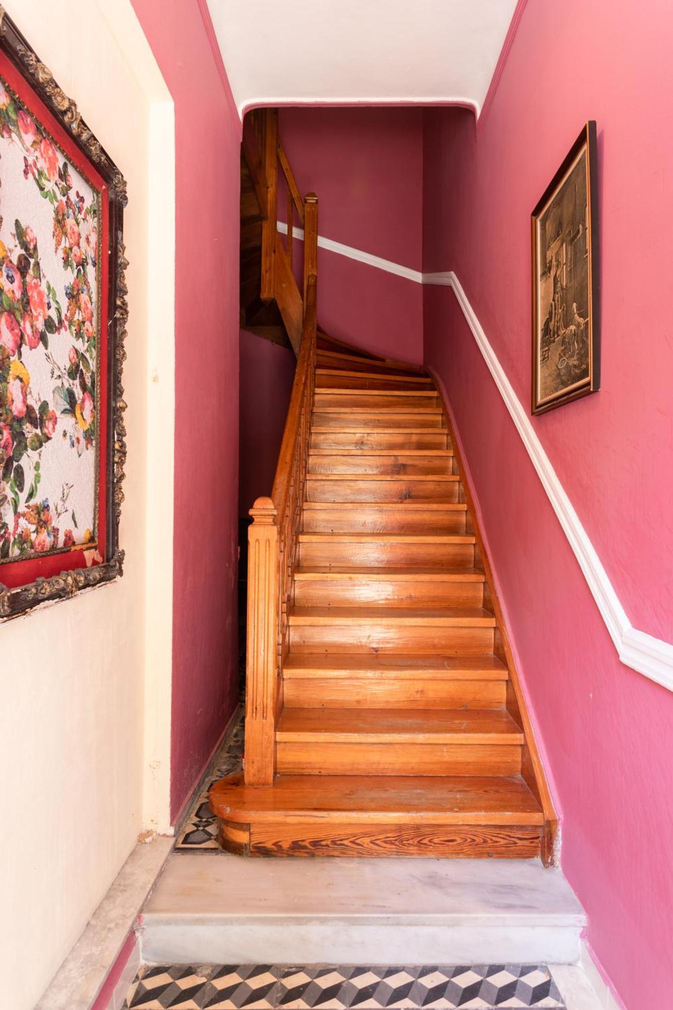 Alegria Simple Economy Rooms Athens Exterior photo