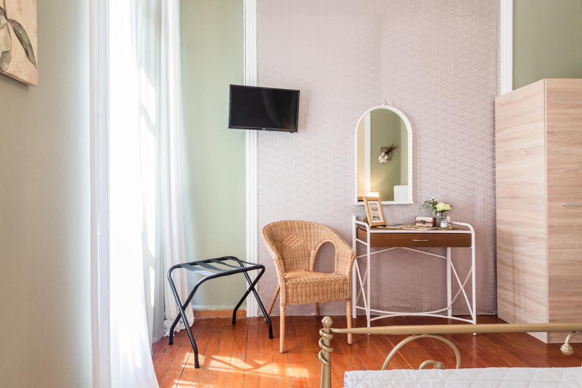 Alegria Simple Economy Rooms Athens Exterior photo